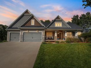 849 Fox Cv, Lino Lakes, MN 55014