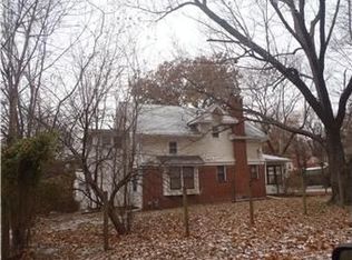10909 E 19th St, Independence, MO 64052