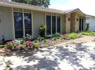 711 Gaston Foster Rd, Orlando, FL 32807