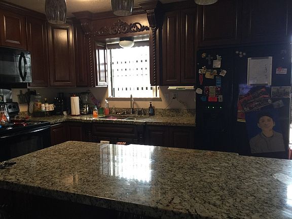 5th image of 1589 Cristin Dr