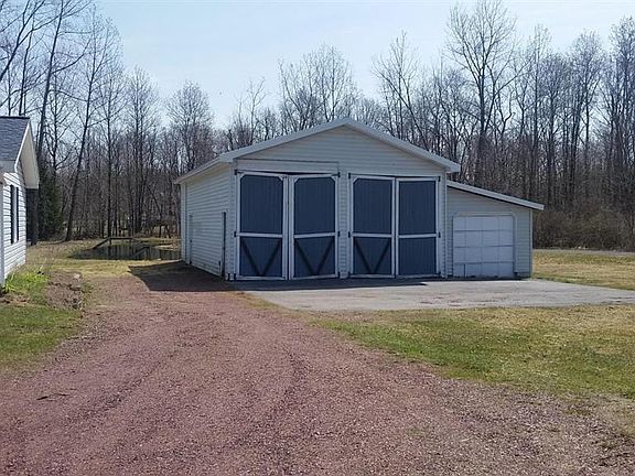 24' x 40' w/New Roof in 2014