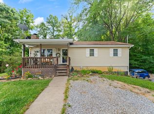 109 Everett Ln, Nancy, KY 42544