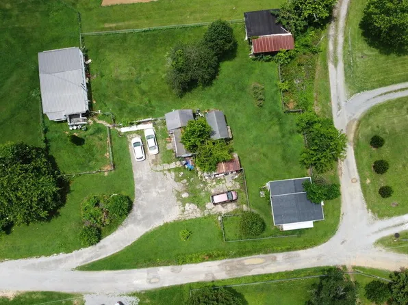 4811 Guinn Rd, Knoxville, TN 37931