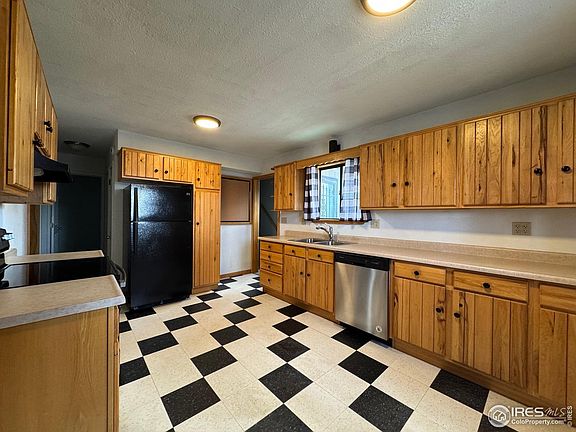 4th image of 541 McKinley St