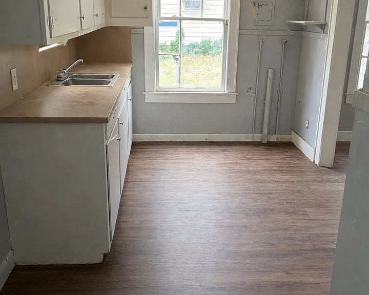 3515 Stonewall St — Photo 4