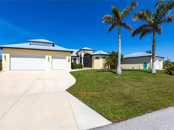 3215 Peace River Dr, Punta Gorda, FL 33983
