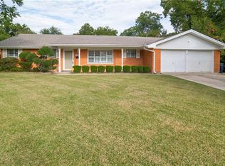 5824 Winifred Dr, Fort Worth, TX 76133
