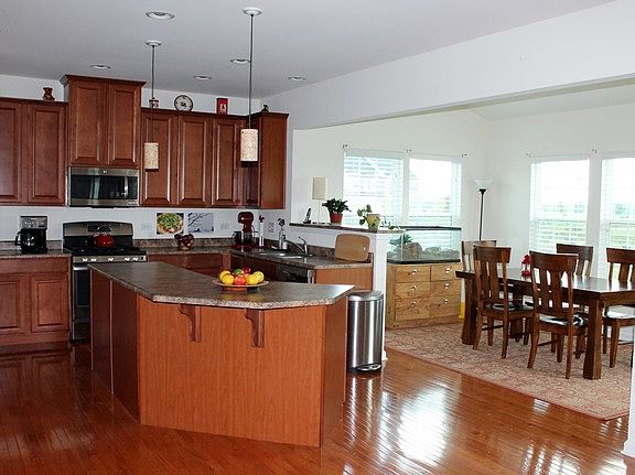 5th image of 24505 Bay Creek Ln