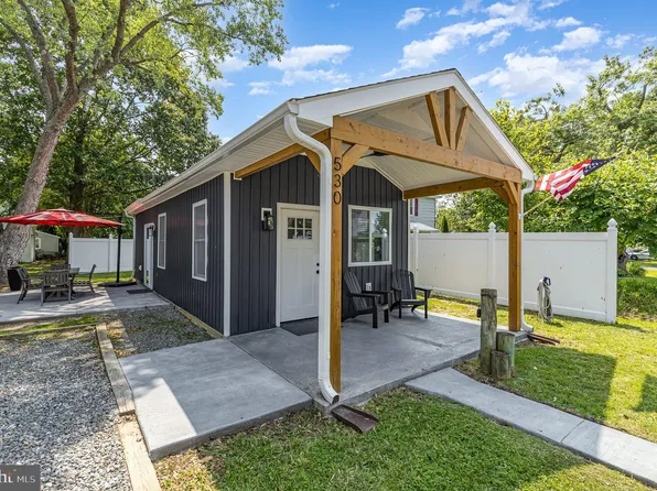 530 Monroe Bay Ave, Colonial Beach, VA 22443