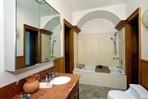 Sold by Douglas Elliman | media 25