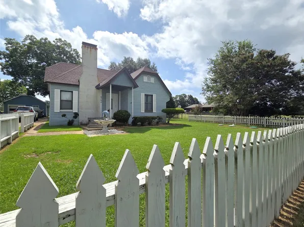 8794 Frazier Ln, Mabank, TX 75156