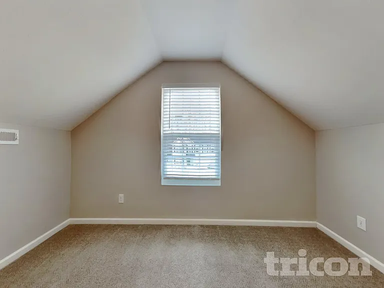 129 Ridgemoore Ct — Photo 19
