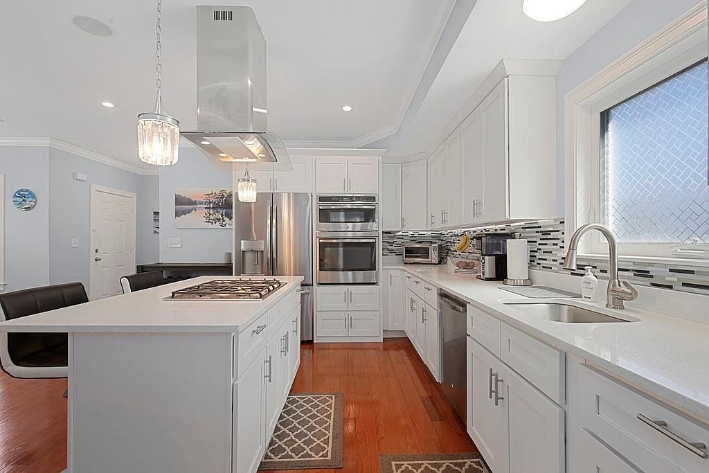 1008 River St 2, Hyde Park, MA 02136 Zillow