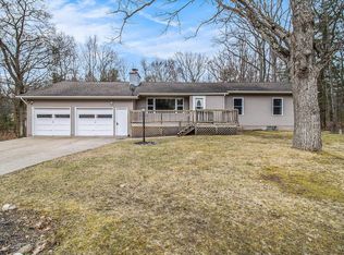 5925 W Decker Rd, Ludington, MI 49431
