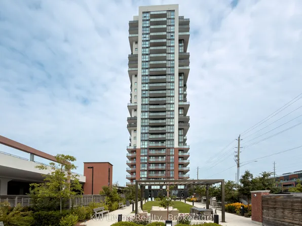 2550 Simcoe St N #207, Oshawa, ON L1L 1C7
