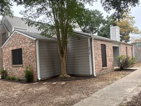 2518 Cross Timbers Dr, College Station, TX 77840