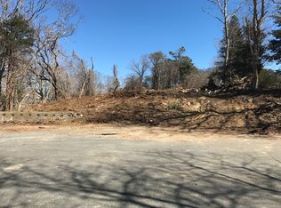 8 Liberty Pl, South Dennis, MA 02660