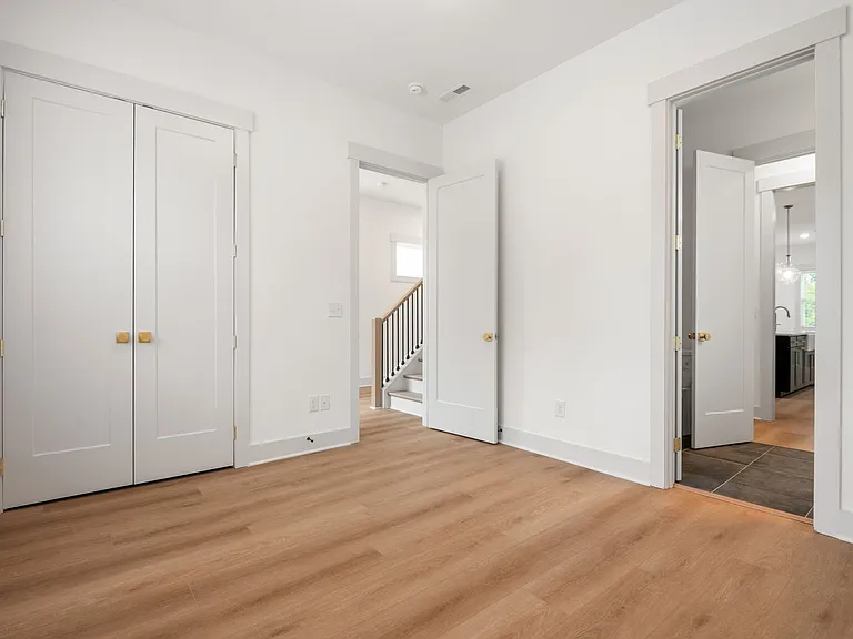 1008 Grant St — Photo 15