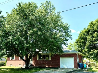 712 S Rose St, Kouts, IN, 46347