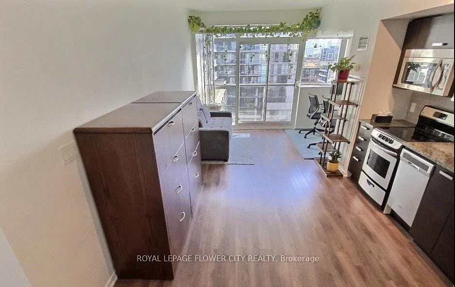 Building Photo - 68 Abell St #1112