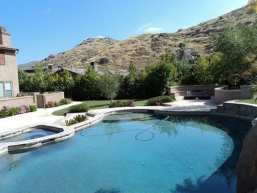 3187 Skyline View Gln, Escondido, CA 92027 | Zillow