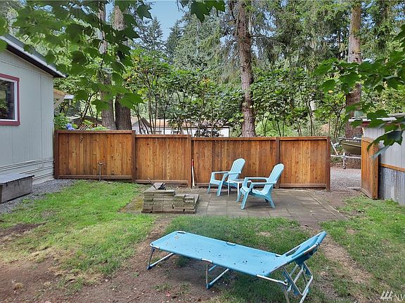 5th image of 1533 Bismark Ln