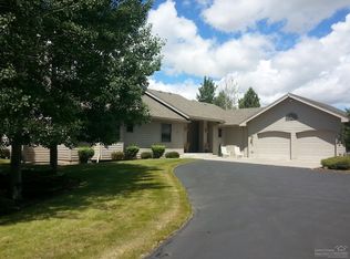 64215 Crosswinds Rd, Bend, OR 97703