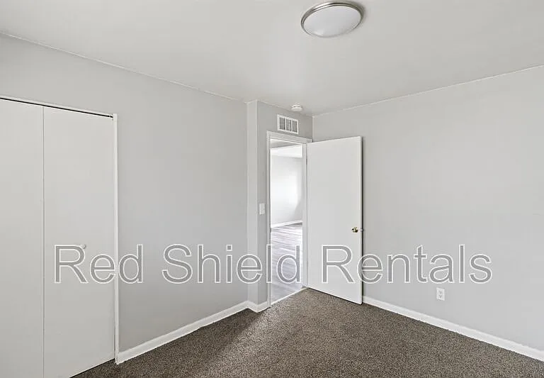 815 George Pl #11 — Photo 8
