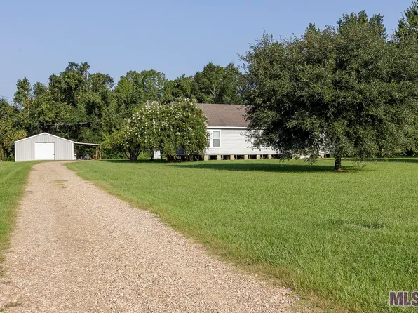 5959 Colesie Ln, Slaughter, LA 70777