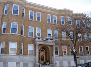 601 W Wellington Ave #3A, Chicago, IL 60657