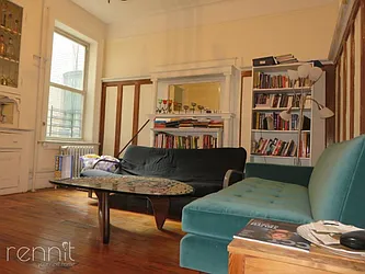 Rented by Rennit Inc.