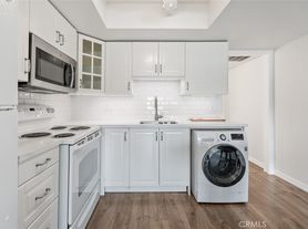 9653 Spyglass Ave, Desert Hot Springs, CA