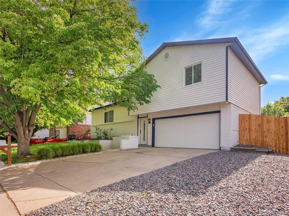 1517 S Elkhart Street, Aurora, CO 80012