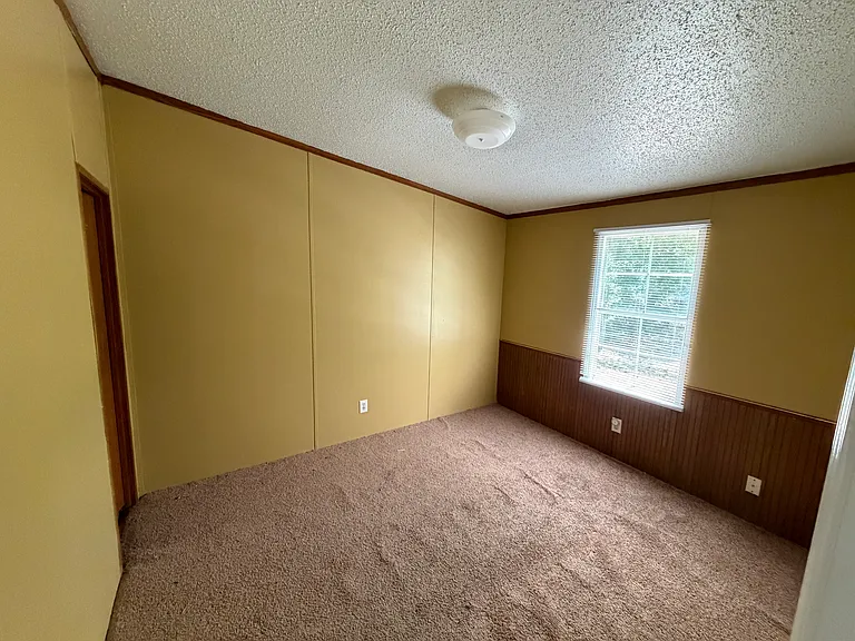 2611 Warhorse St — Photo 9