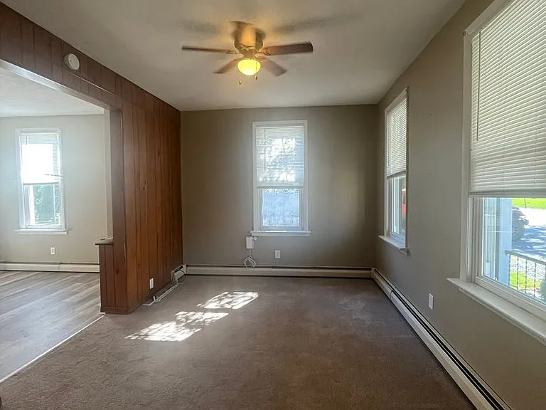 724 S Reading Ave — Photo 4