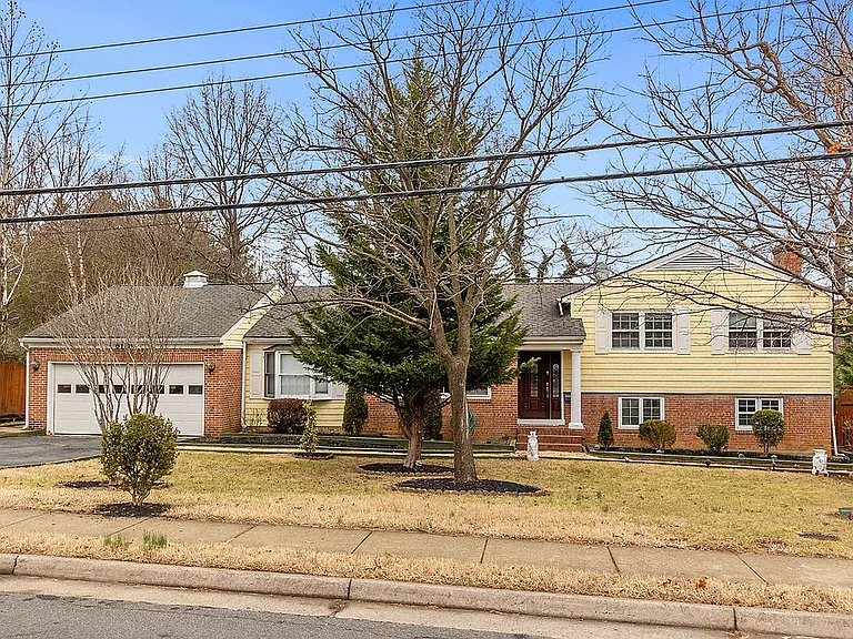 6138 Beachway Dr — Photo 1