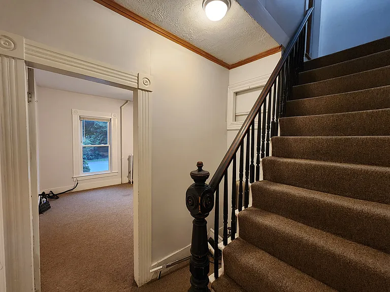 11 Prospect St — Photo 13
