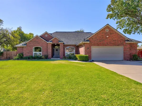 7100 NW 32nd St, Bethany, OK 73008