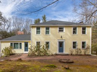 4 Laurel Ln, Amherst, NH 03031