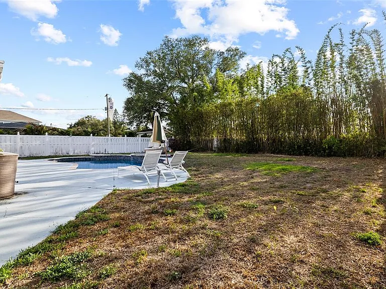 304 N Matanzas Ave — Photo 32