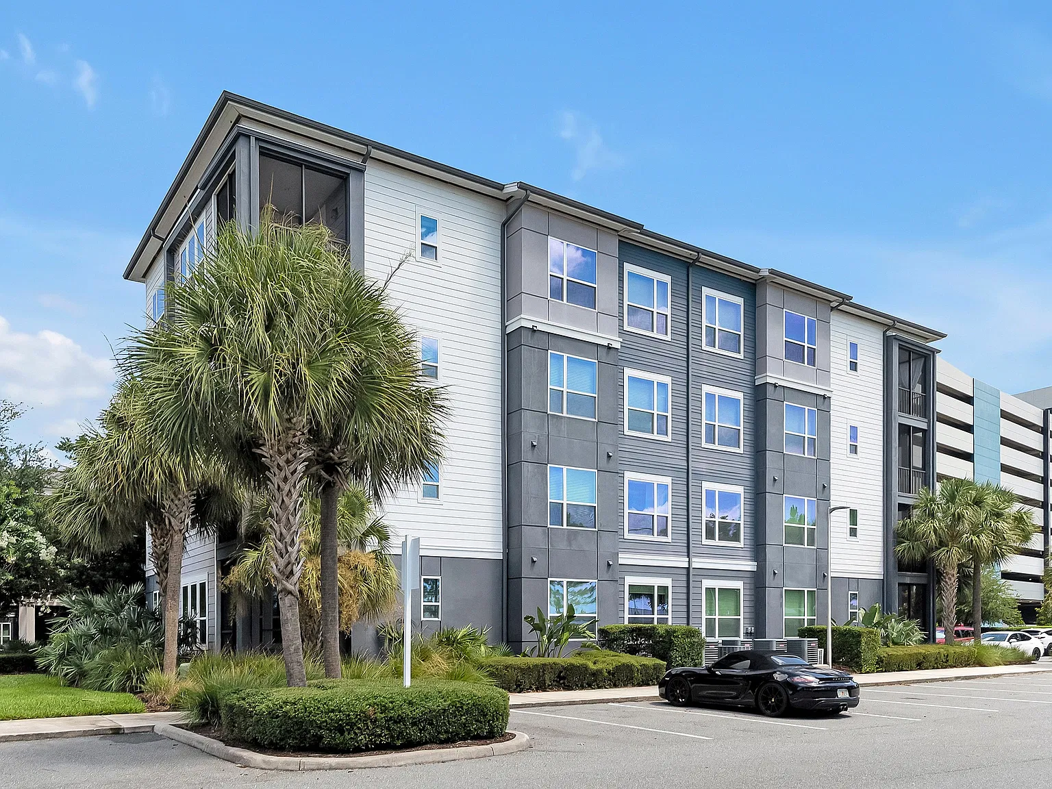 Veer Apartments — Photo 4
