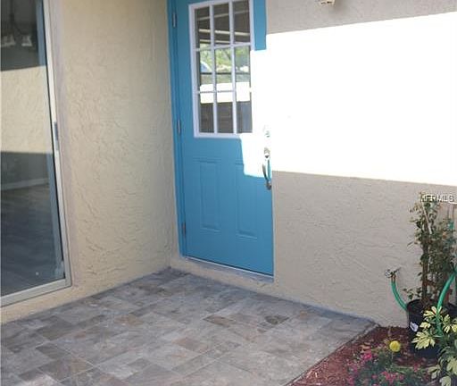 2nd image of 1585 Amberlea Dr S