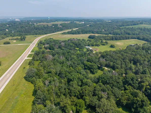 32 67th Ave, Cannon Falls, MN 55009