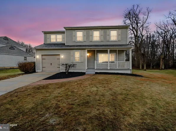 704 Millcreek Ct, Bear, DE 19701