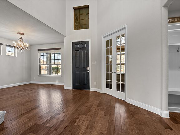 3rd image of 1217 Indian Grass Ln