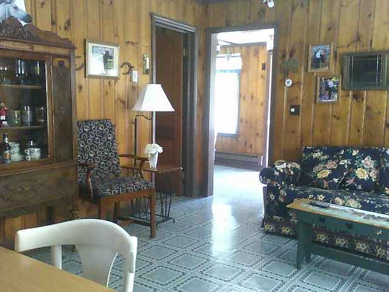 2nd image of 107 4TH Street