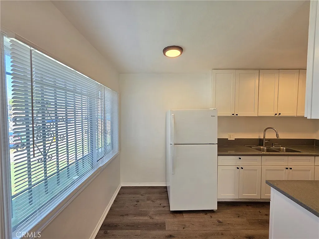 2 bed, 650 sqft, $2,495 — Photo 3