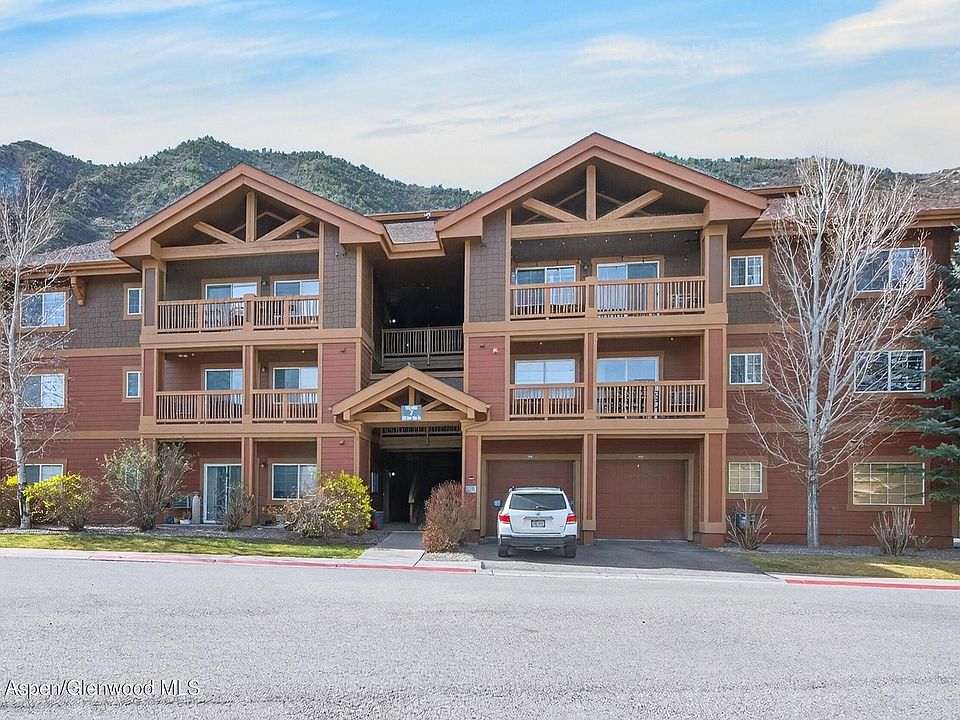 1st image of 560 River View Dr Unit 706