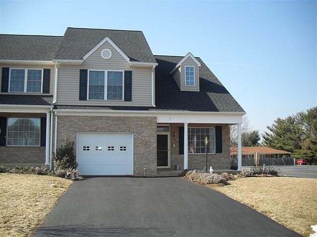 2nd image of 7 Villa View Dr