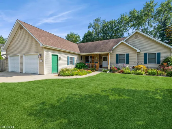 507 Oakwood Dr, Chesterton, IN 46304